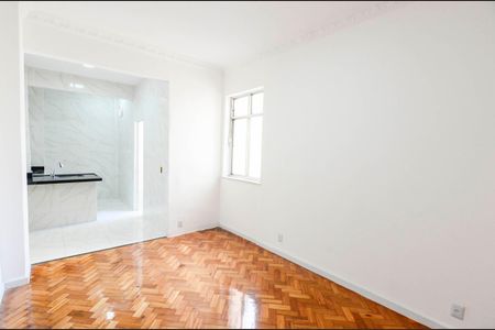 Sala de apartamento para alugar com 2 quartos, 60m² em Praça da Bandeira, Rio de Janeiro