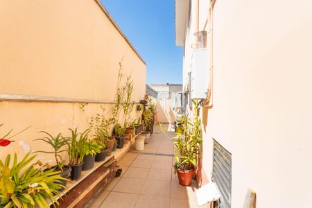 Casa à venda com 116m², 3 quartos e 1 vaga Casa à venda com 116m², 3 quartos e 1 vagaQuintal