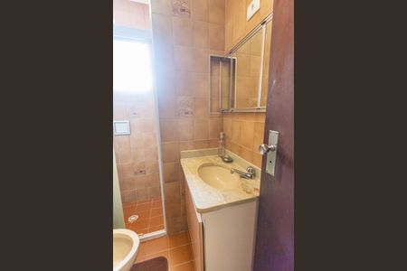 Casa à venda com 116m², 3 quartos e 1 vaga Casa à venda com 116m², 3 quartos e 1 vagaBanheiro social