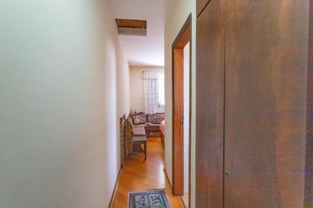 Casa à venda com 116m², 3 quartos e 1 vaga Casa à venda com 116m², 3 quartos e 1 vagaCorredor