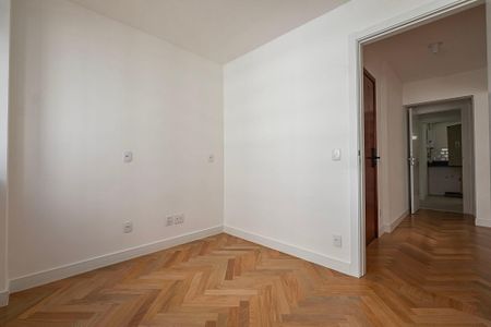 Apartamento à venda com 158m², 3 quartos e 1 vagaEscritório