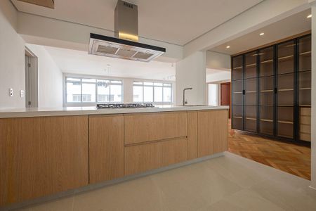 Apartamento à venda com 158m², 3 quartos e 1 vagaSala/Cozinha
