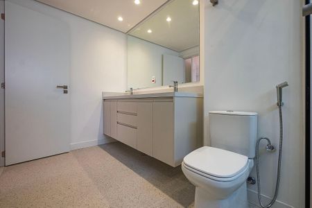 Apartamento à venda com 158m², 3 quartos e 1 vagaBanheiro da Suíte 1