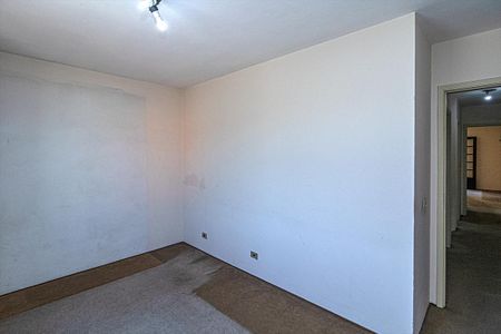 Casa à venda com 126m², 3 quartos e 3 vagas Casa à venda com 126m², 3 quartos e 3 vagasQuarto