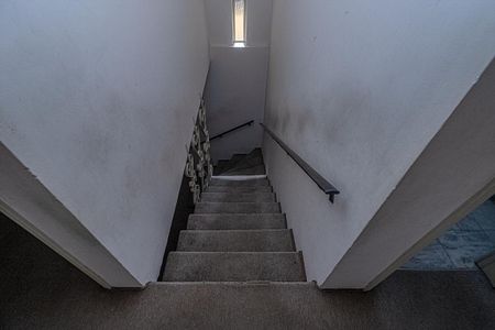 Casa à venda com 126m², 3 quartos e 3 vagas Casa à venda com 126m², 3 quartos e 3 vagasCorredor