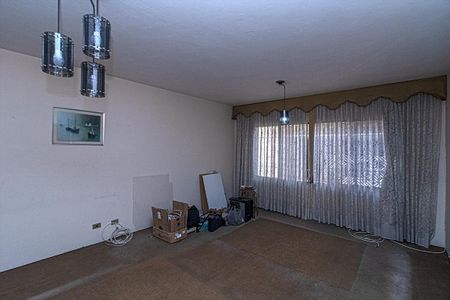 Casa à venda com 126m², 3 quartos e 3 vagas Casa à venda com 126m², 3 quartos e 3 vagasSala