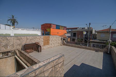 Casa à venda com 126m², 3 quartos e 3 vagas Casa à venda com 126m², 3 quartos e 3 vagasTerraço