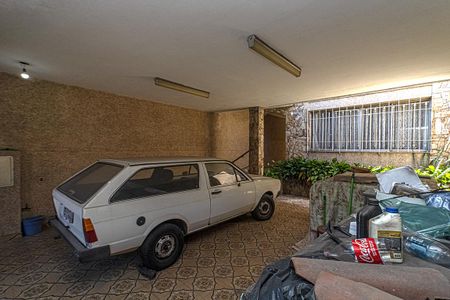 Casa à venda com 126m², 3 quartos e 3 vagas Casa à venda com 126m², 3 quartos e 3 vagasGaragem
