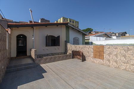 Casa à venda com 126m², 3 quartos e 3 vagas Casa à venda com 126m², 3 quartos e 3 vagasTerraço