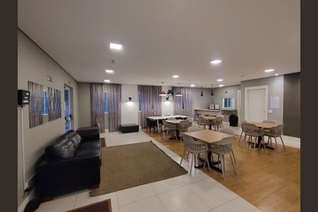 Apartamento à venda com 60m², 2 quartos e sem vagaÁrea comum - Salão de festas