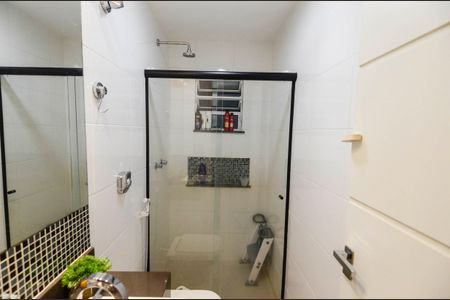 Apartamento à venda com 132m², 3 quartos e 1 vagaBanheiro Social