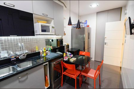Apartamento à venda com 132m², 3 quartos e 1 vagaCozinha