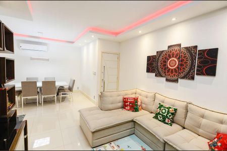 Apartamento à venda com 132m², 3 quartos e 1 vagaSala