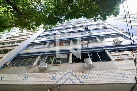 Apartamento à venda com 132m², 3 quartos e 1 vagaFachada