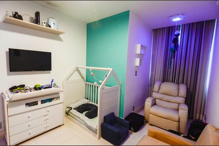 Apartamento à venda com 132m², 3 quartos e 1 vagaQuarto 2