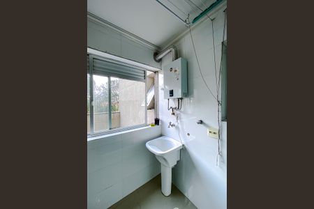 Apartamento à venda com 69m², 3 quartos e 1 vagaÁrea de Serviço