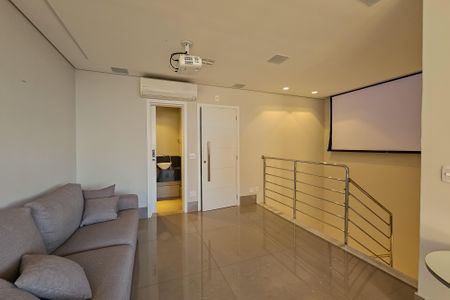 Sala de TV de apartamento à venda com 3 quartos, 168m² em Santo Antônio, Belo Horizonte