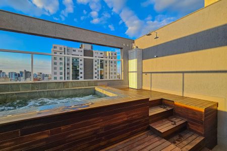 Apartamento à venda com 168m², 3 quartos e 3 vagasCobertura