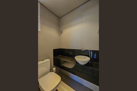 Lavabo de apartamento à venda com 3 quartos, 168m² em Santo Antônio, Belo Horizonte