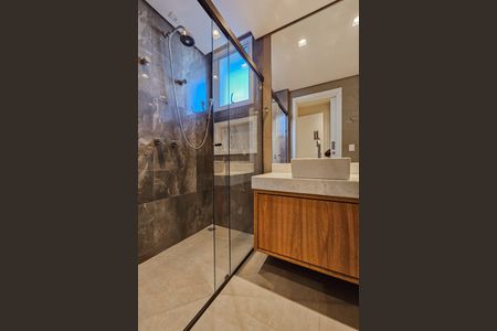 Apartamento à venda com 168m², 3 quartos e 3 vagasBanheiro da Suíte