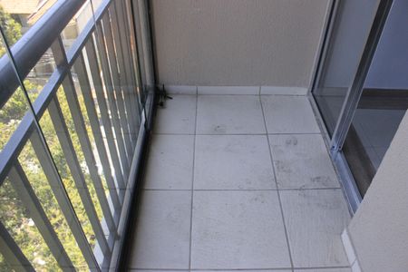 Apartamento à venda com 120m², 4 quartos e 2 vagasVaranda