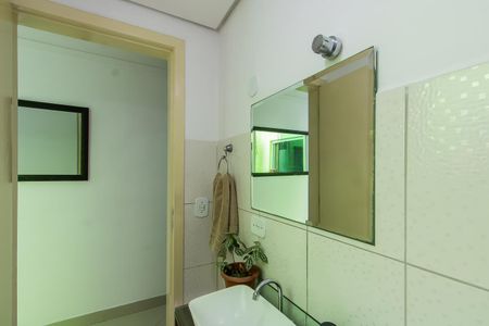 Casa à venda com 179m², 3 quartos e 2 vagas Casa à venda com 179m², 3 quartos e 2 vagasLavabo