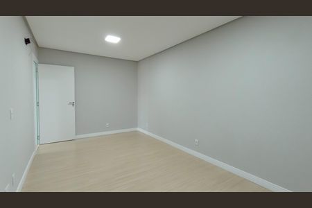 Casa de condomínio à venda com 98m², 3 quartos e 2 vagas Casa de condomínio à venda com 98m², 3 quartos e 2 vagasSuíte 1