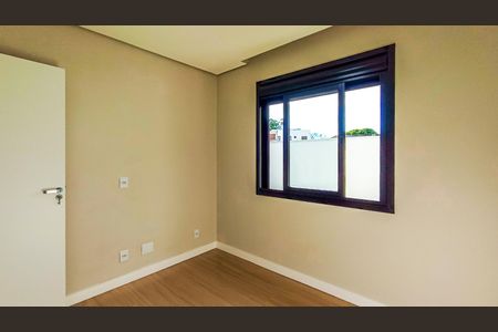 Casa de condomínio à venda com 98m², 3 quartos e 2 vagas Casa de condomínio à venda com 98m², 3 quartos e 2 vagasQuarto 1