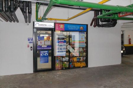 Studio para alugar com 29m², 1 quarto e 1 vaga Studio para alugar com 29m², 1 quarto e 1 vagaMercado