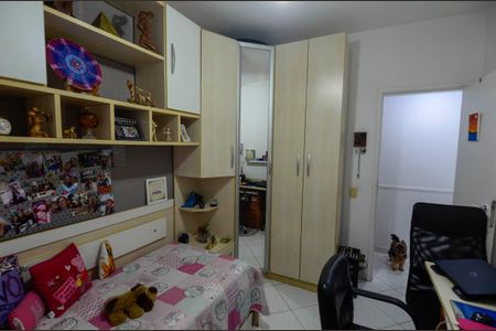 Apartamento à venda com 107m², 3 quartos e 2 vagasQuarto 2