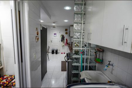 Apartamento à venda com 107m², 3 quartos e 2 vagasÁrea de Serviço