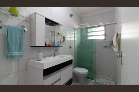 Casa à venda com 104m², 2 quartos e 1 vagaBanheiro