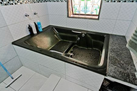 Casa para alugar com 263m², 4 quartos e 3 vagas Casa para alugar com 263m², 4 quartos e 3 vagasBanheiro da Suíte