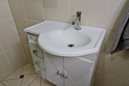 Casa para alugar com 263m², 4 quartos e 3 vagas Casa para alugar com 263m², 4 quartos e 3 vagasBanheiro Social