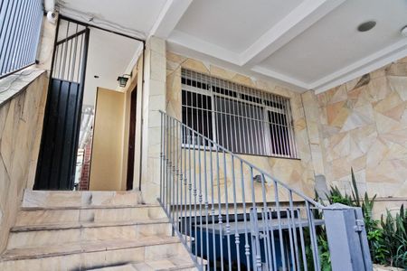 Casa para alugar com 263m², 4 quartos e 3 vagas Casa para alugar com 263m², 4 quartos e 3 vagasÁrea externa