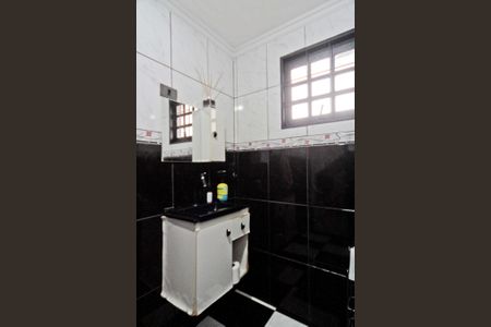 Casa para alugar com 263m², 4 quartos e 3 vagas Casa para alugar com 263m², 4 quartos e 3 vagasLavabo