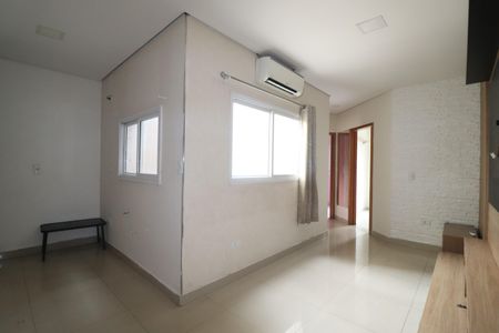 Sala de apartamento para alugar com 2 quartos, 80m² em Vila Curuçá, Santo André