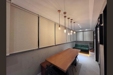 Apartamento à venda com 84m², 2 quartos e 2 vagas Apartamento à venda com 84m², 2 quartos e 2 vagasVaranda da Sala