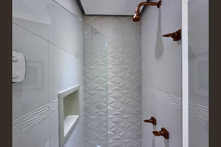 Apartamento à venda com 84m², 2 quartos e 2 vagas Apartamento à venda com 84m², 2 quartos e 2 vagasBanheiro Social