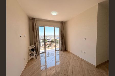 Sala de apartamento à venda com 2 quartos, 54m² em Vila Nova Esperia, Jundiaí