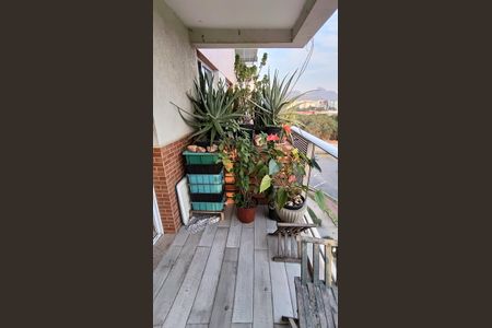 Apartamento para alugar com 66m², 1 quarto e 1 vagaVaranda