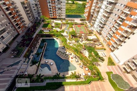 Apartamento para alugar com 66m², 1 quarto e 1 vagaÁrea comum - Piscina