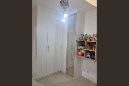 Apartamento à venda com 110m², 2 quartos e 2 vagasQuarto