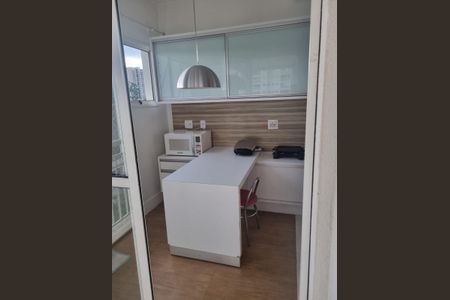 Apartamento à venda com 110m², 2 quartos e 2 vagasCozinha