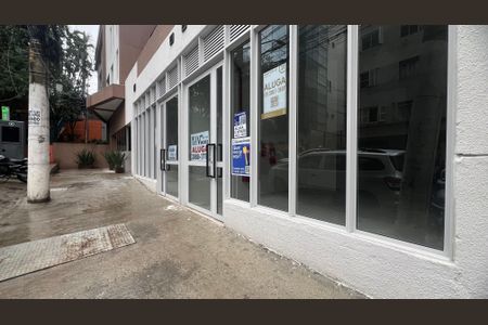 Apartamento à venda com 40m², 1 quarto e sem vaga Apartamento à venda com 40m², 1 quarto e sem vagaFachada