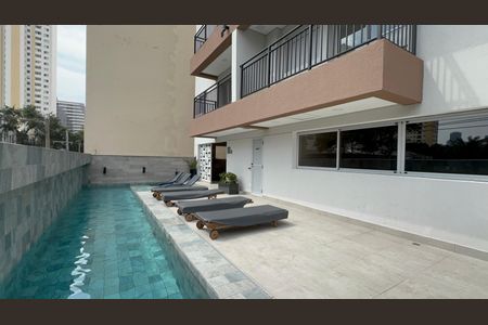 Apartamento à venda com 40m², 1 quarto e sem vaga Apartamento à venda com 40m², 1 quarto e sem vagaPiscina