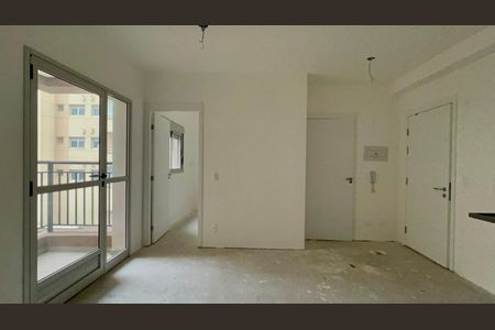 Apartamento à venda com 40m², 1 quarto e sem vaga Apartamento à venda com 40m², 1 quarto e sem vagaSala