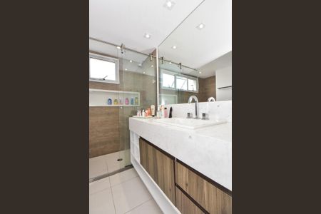 Apartamento à venda com 200m², 3 quartos e 3 vagasBanheiro da Suíte 3