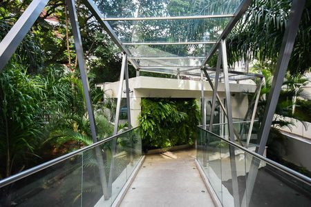 Apartamento à venda com 200m², 3 quartos e 3 vagasEntrada