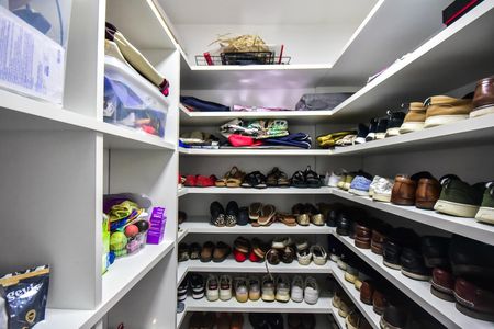 Apartamento à venda com 200m², 3 quartos e 3 vagasQuarto de Serviço